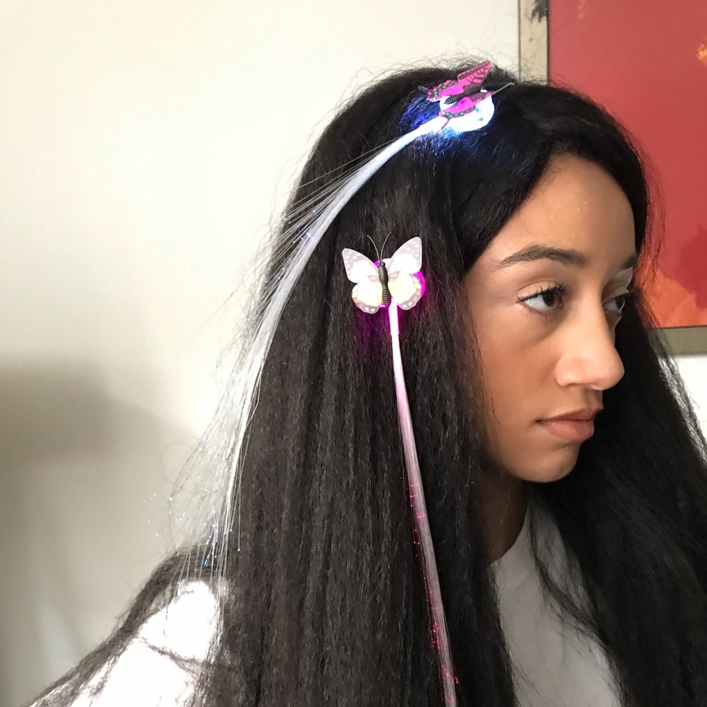 Flowing hair clips new